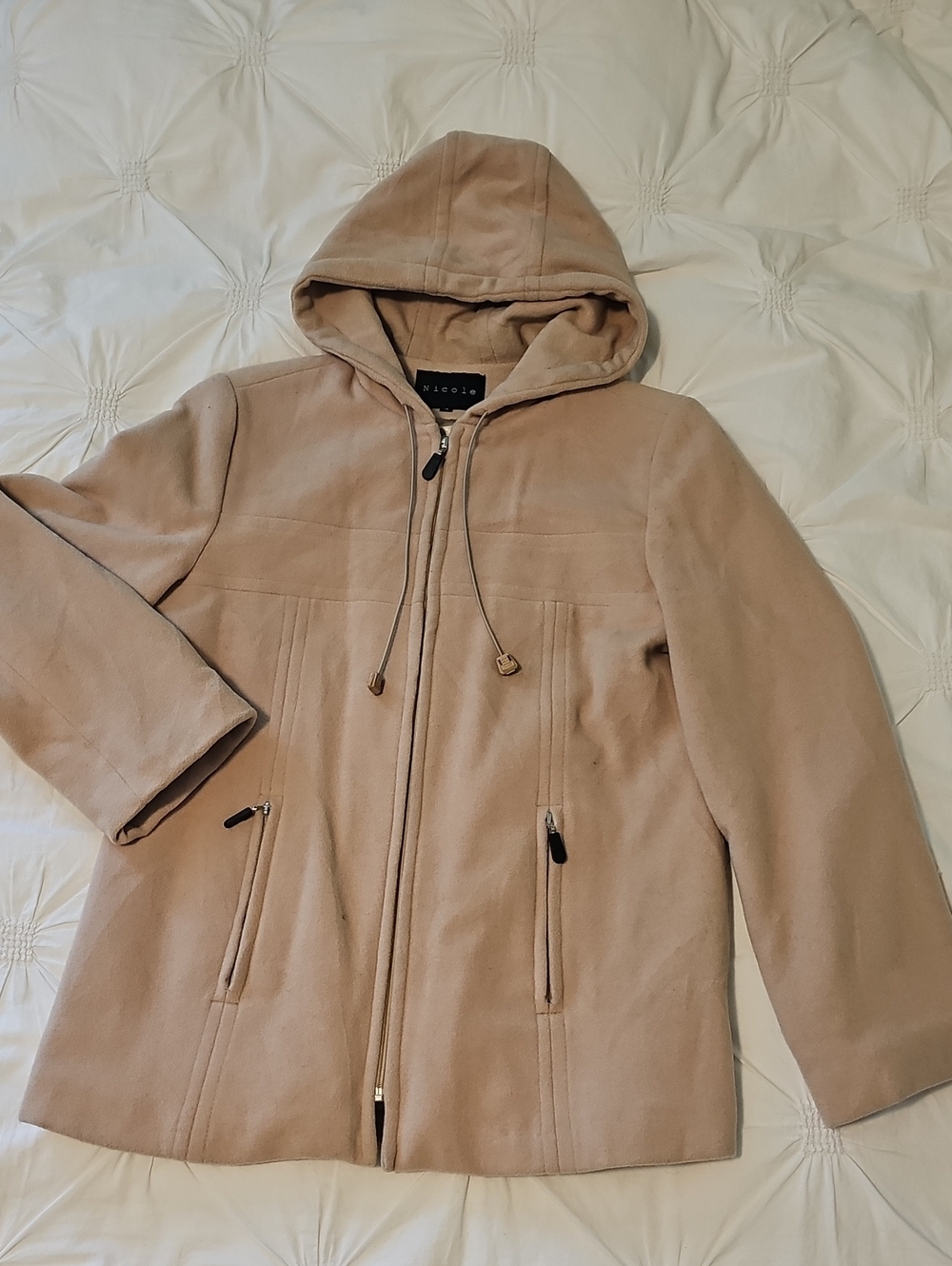 Nicole Hooded Puffer-Style Jacket in Light Taupe